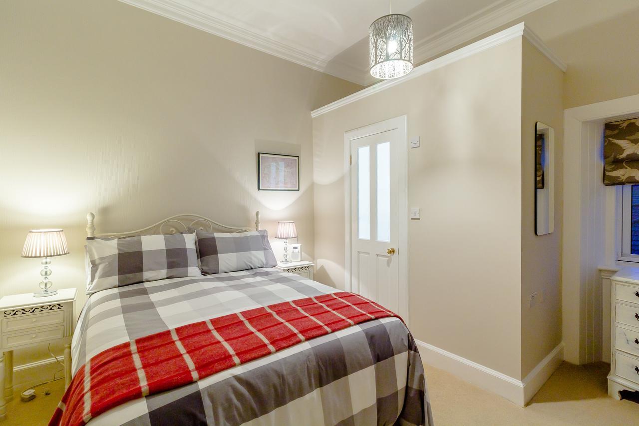 Bed and Breakfast St Ola à Jedburgh Extérieur photo